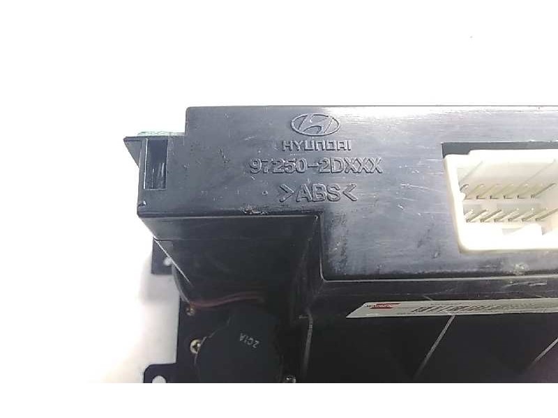 Recambio de mando climatizador para hyundai elantra (xd) 1.6 comfort (4-ptas.) referencia OEM IAM 972502DXXX  