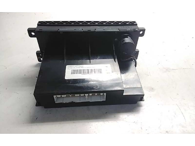 Recambio de mando climatizador para hyundai elantra (xd) 1.6 comfort (4-ptas.) referencia OEM IAM 972502DXXX  