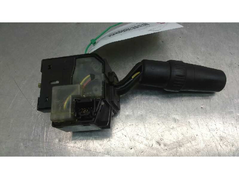 Recambio de mando luces para mazda 3 berlina (bk) 2.0 sportive kendo referencia OEM IAM   