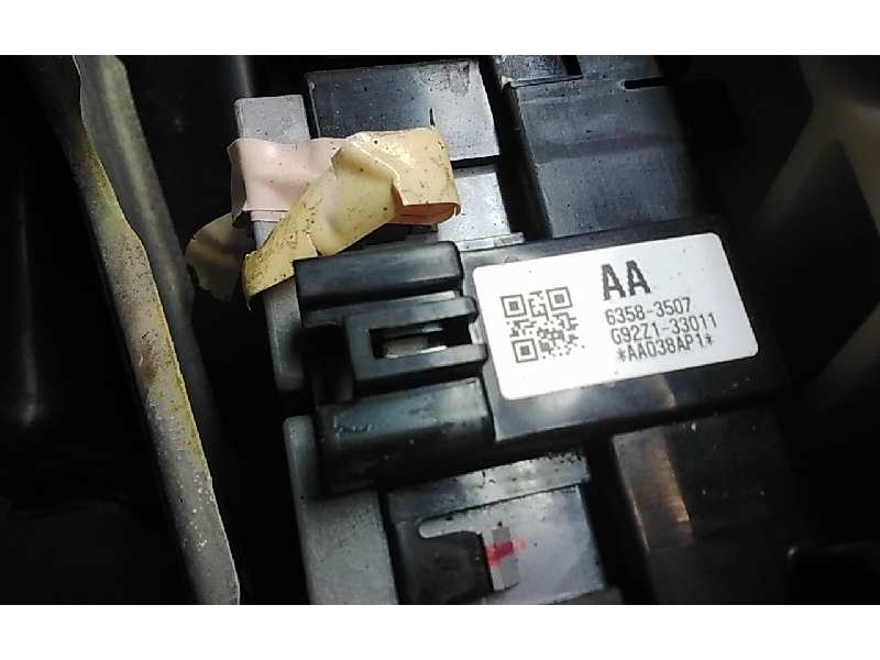 Recambio de bateria hibrido para toyota yaris hybrid feel referencia OEM IAM AA038AP1  
