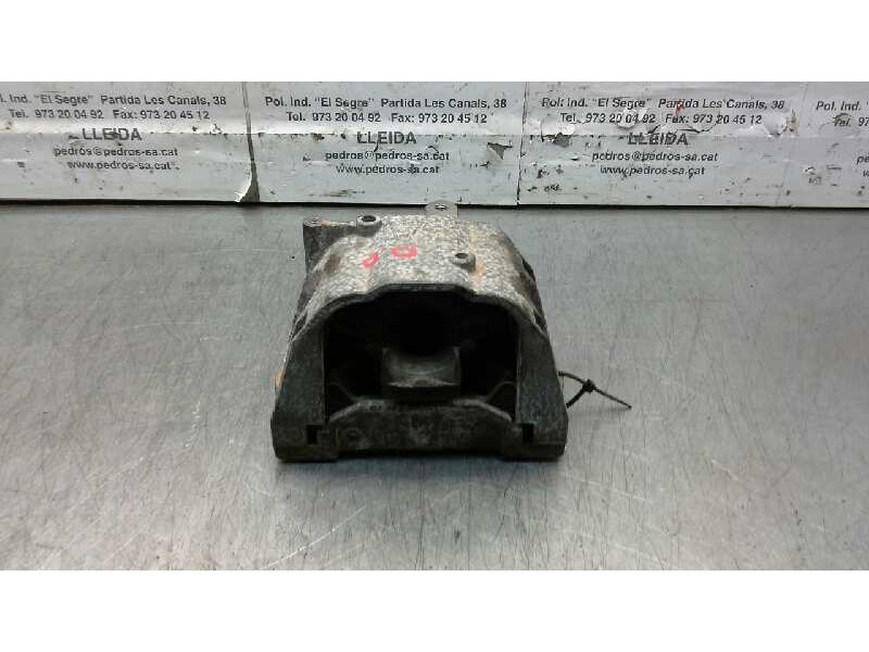 Recambio de soporte motor derecho superior para audi a3 (8p) 2.0 fsi ambition referencia OEM IAM 1K0199262AB  