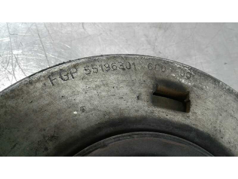 Recambio de polea cigueñal para opel zafira b 1.9 16v cdti cat (z 19 dth / lrd) referencia OEM IAM 55196301  