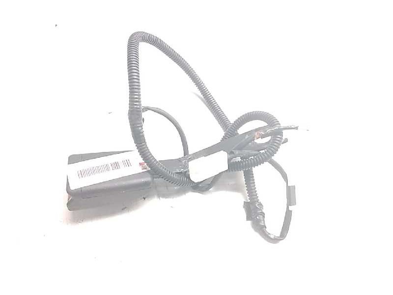 Recambio de enganche delantero derecho para toyota yaris hybrid feel referencia OEM IAM 1067877  