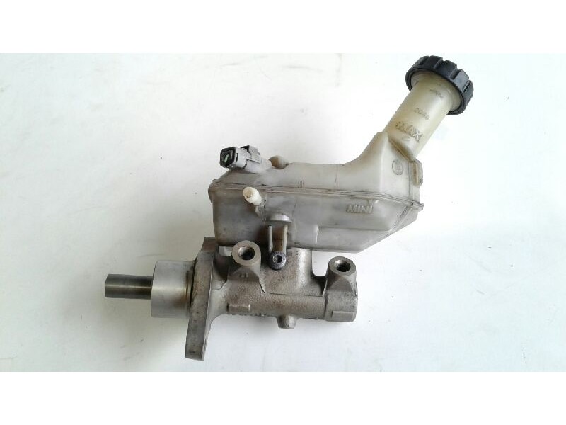 Recambio de bomba freno para renault clio iii authentique referencia OEM IAM 7701208838  