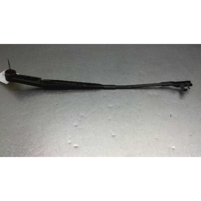 Recambio de brazo limpia delantero derecho para citroen c4 picasso sx referencia OEM IAM   