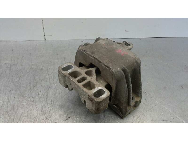 Recambio de soporte motor izquierdo superior para seat leon (1m1) sport referencia OEM IAM 1J0199555  