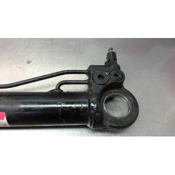 Recambio de pistón abatimiento cabina para man f 90 15.192 f referencia OEM IAM   