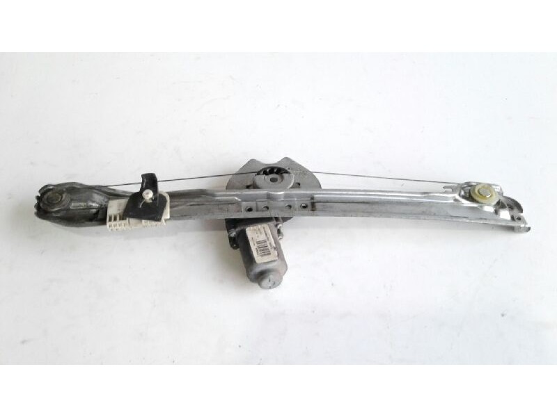 Recambio de elevalunas trasero izquierdo para renault clio iii authentique referencia OEM IAM 8200291154  