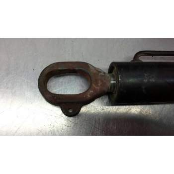 Recambio de pistón abatimiento cabina para man f 90 15.192 f referencia OEM IAM   