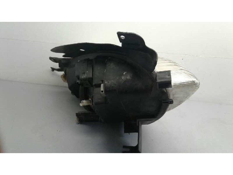 Recambio de faro izquierdo para citroen xsara picasso 2.0 hdi cat (rhy / dw10td) referencia OEM IAM   