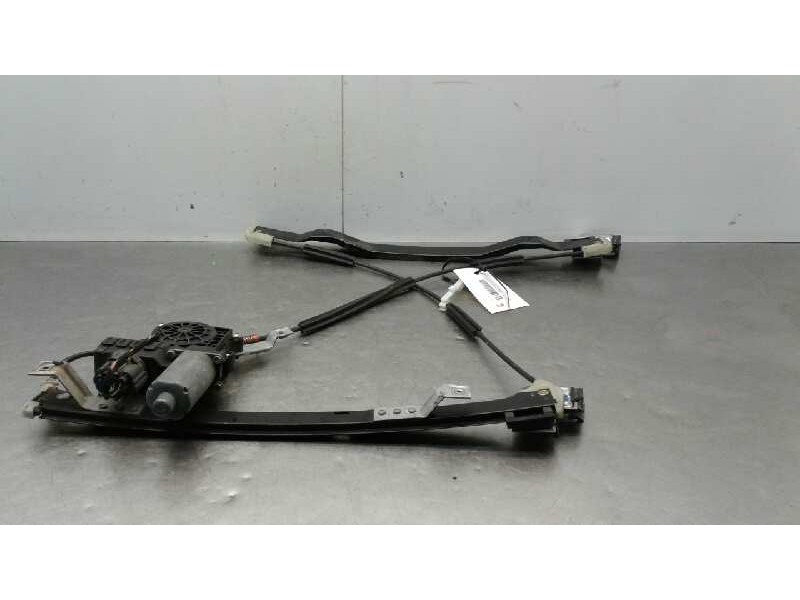 Recambio de elevalunas delantero izquierdo para ford mondeo berlina (ge) ambiente referencia OEM IAM 0130821770  