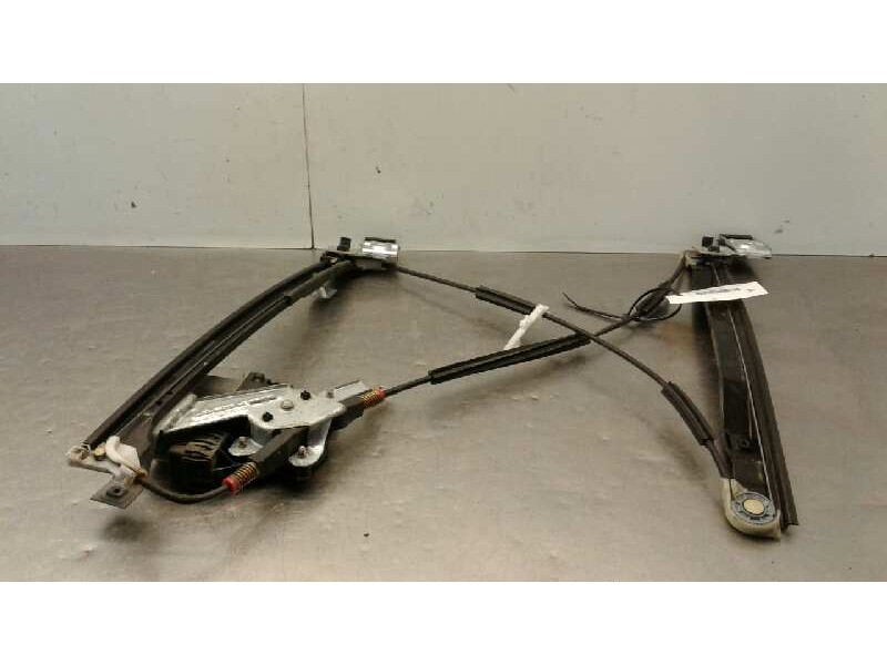 Recambio de elevalunas delantero izquierdo para ford mondeo berlina (ge) ambiente referencia OEM IAM 0130821770  