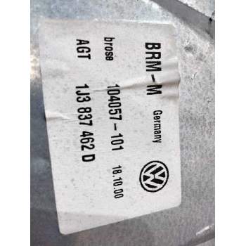 Recambio de elevalunas delantero derecho para volkswagen golf iv berlina (1j1) conceptline referencia OEM IAM 1J3837462H  