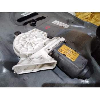Recambio de elevalunas delantero derecho para volkswagen golf iv berlina (1j1) conceptline referencia OEM IAM 1J3837462H  