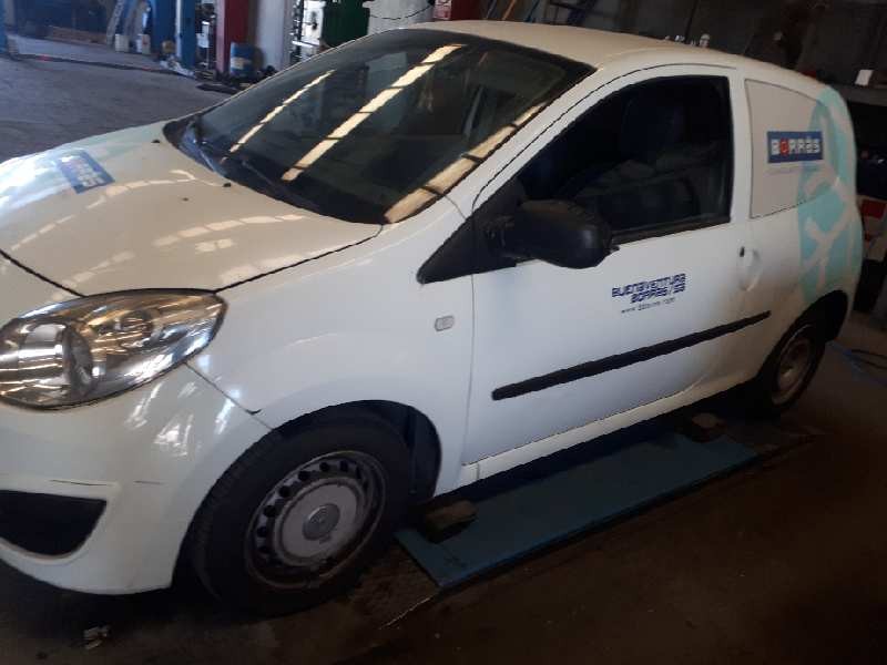 renault twingo del año 2010