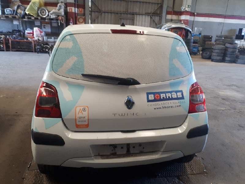 renault twingo del año 2010