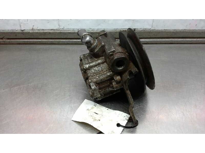 Recambio de bomba direccion para nissan primera berlina (p11) básico referencia OEM IAM   