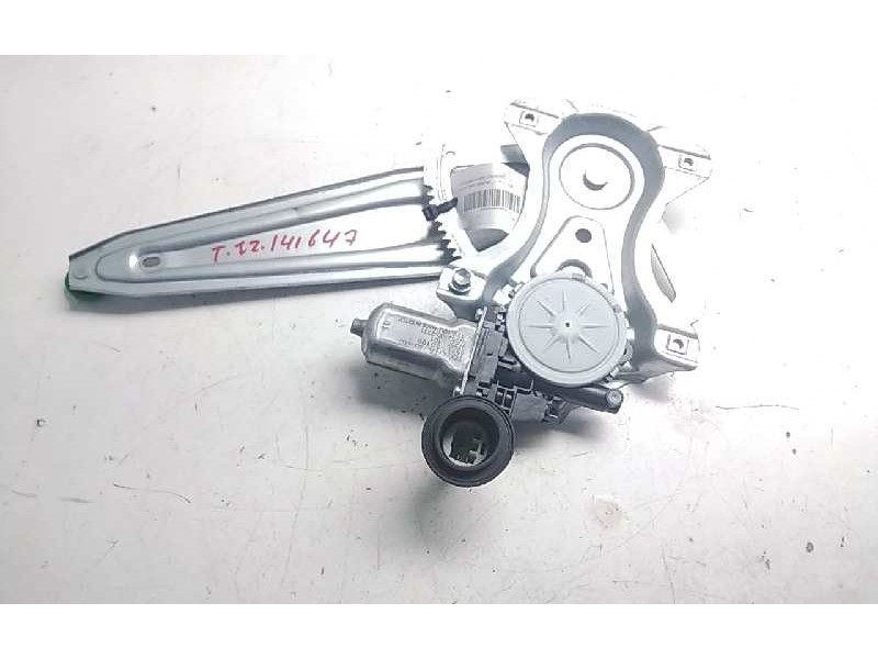 Recambio de elevalunas trasero izquierdo para toyota yaris hybrid feel referencia OEM IAM 857100D100  