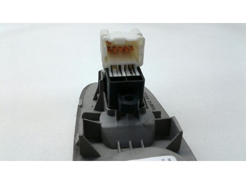 Recambio de mando elevalunas delantero derecho para nissan almera tino (v10m) básico referencia OEM IAM 80960BU700  