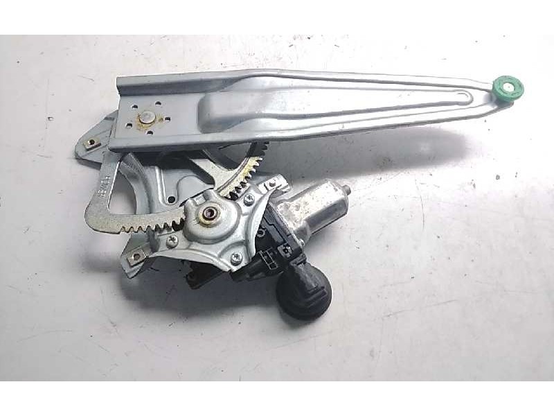 Recambio de elevalunas trasero izquierdo para toyota yaris hybrid feel referencia OEM IAM 857100D100  