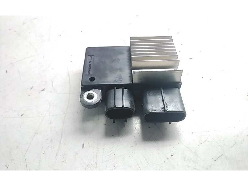 Recambio de centralita electroventiladores para toyota yaris hybrid feel referencia OEM IAM   
