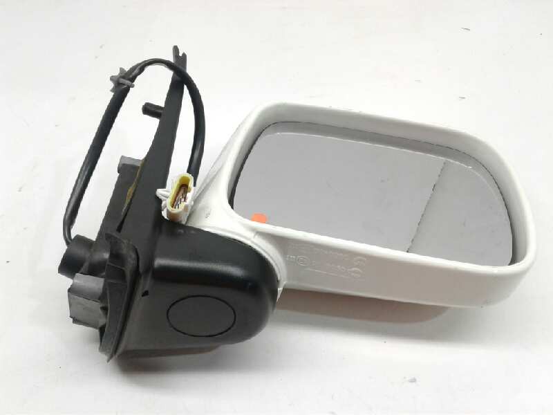 Recambio de retrovisor derecho para nissan terrano/terrano.ii (r20) referencia OEM IAM E9010050 BLANCO 