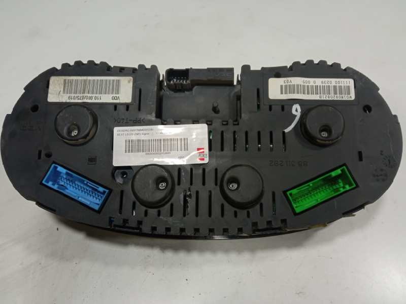 Recambio de cuadro instrumentos para seat leon (1m1) signo referencia OEM IAM 88311292  