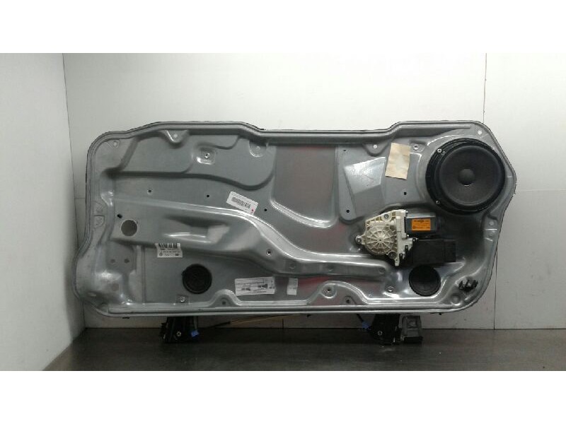 Recambio de elevalunas delantero derecho para volkswagen golf iv berlina (1j1) conceptline referencia OEM IAM 1J3837462H  