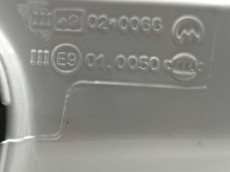 Recambio de retrovisor derecho para nissan terrano/terrano.ii (r20) referencia OEM IAM E9010050 BLANCO 