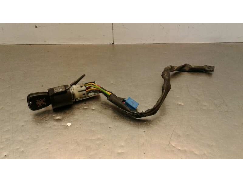 Recambio de conmutador de arranque para peugeot 206 berlina x-line referencia OEM IAM 9641551180  