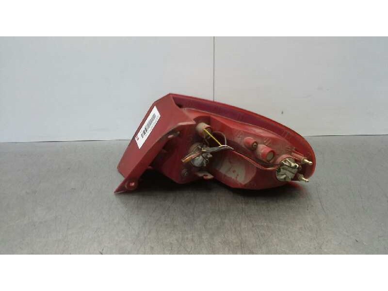 Recambio de piloto trasero izquierdo para chevrolet lacetti cdx referencia OEM IAM 96387724  