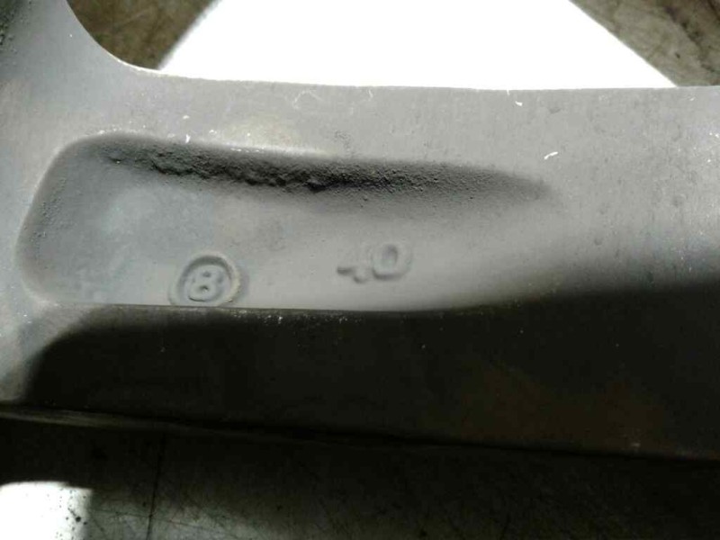 Recambio de llanta aluminio para nissan qashqai (j11) acenta referencia OEM IAM 17-5-TORNILLOS ET40 
