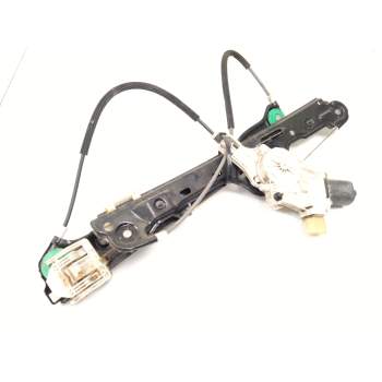Recambio de elevalunas delantero derecho para bmw serie 1 berlina (e81/e87) 118d referencia OEM IAM 7067796  