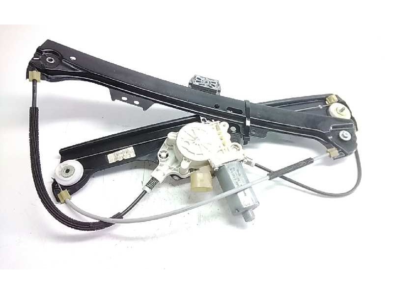 Recambio de elevalunas delantero derecho para bmw serie 5 touring (e61) 525d referencia OEM IAM 6981142  