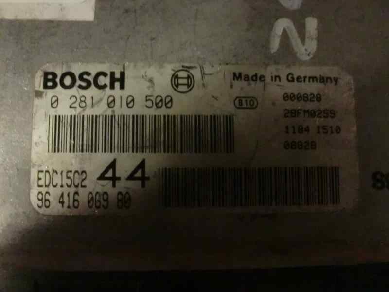 Recambio de centralita motor uce para peugeot 206 berlina 2.0 hdi cat referencia OEM IAM 0281010500 BOSCH BOSCH