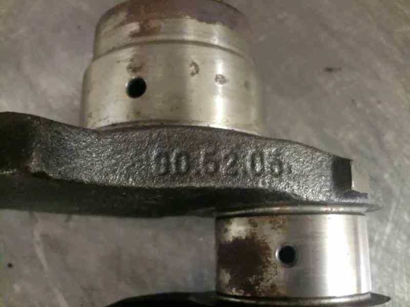 Recambio de cigueñal para iveco daily caja cerrada 2.5 diesel referencia OEM IAM 905205  91923