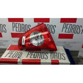 PILOTO TRASERO DERECHO 8200917487 89028252 