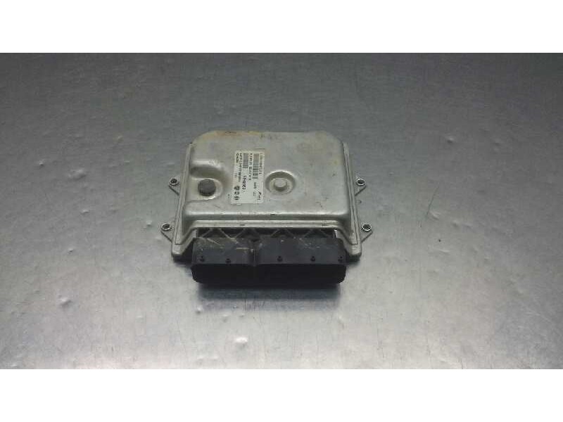 Recambio de centralita motor uce para opel combo d expression l1h1 referencia OEM IAM 51908953 163 