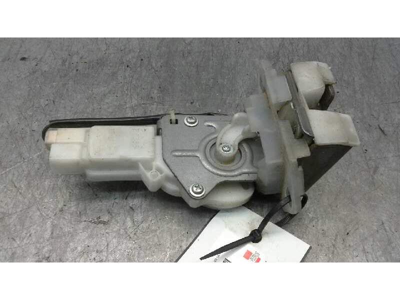Recambio de cerradura maletero / porton para suzuki swift berlina (mz) gl (3-ptas.) referencia OEM IAM 8251063J00000  