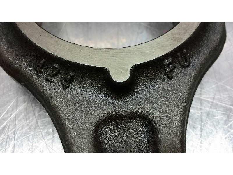 Recambio de biela para peugeot 206 berlina 1.4 hdi referencia OEM IAM   