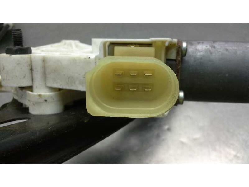 Recambio de elevalunas delantero derecho para bmw serie 3 berlina (e90) 320d referencia OEM IAM   