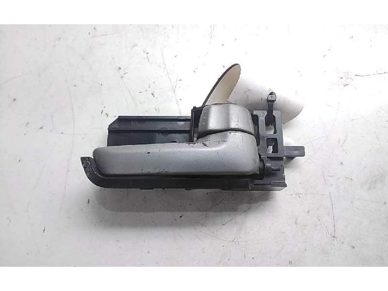 Recambio de maneta interior delantera derecha para suzuki swift berlina (mz) gl (3-ptas.) referencia OEM IAM 8311062J10BWL  