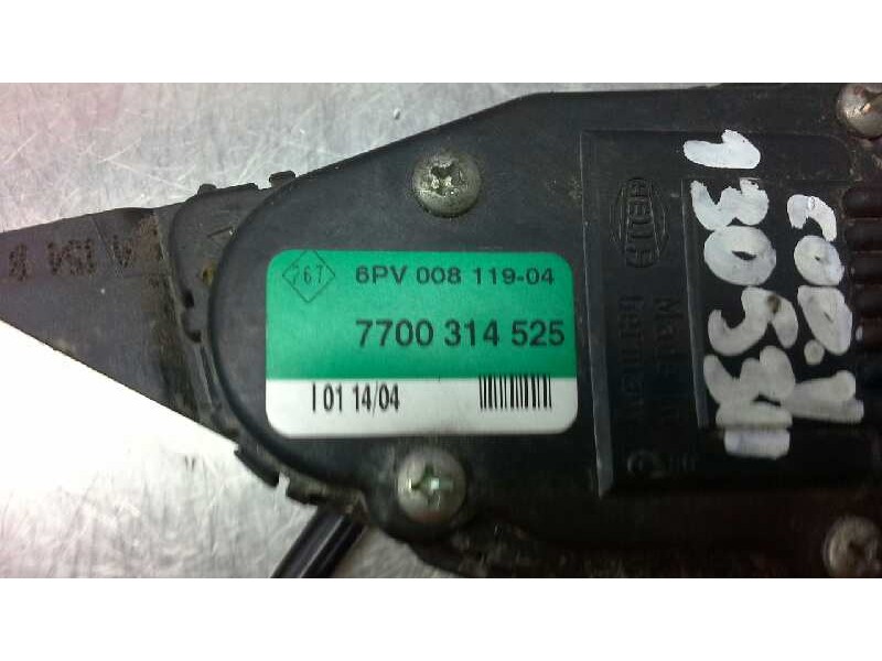 Recambio de pedal acelerador para renault master ii phase 2 caja cerrada 2.5 dci diesel cat referencia OEM IAM 7700314525  