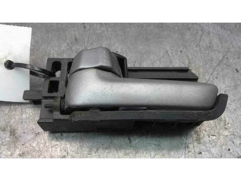 Recambio de maneta interior delantera izquierda para suzuki swift berlina (mz) gl (3-ptas.) referencia OEM IAM 8313062J10BWL  