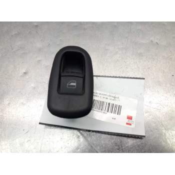 MANDO ELEVALUNAS DELANTERO IZQUIERDO 1M0959855 