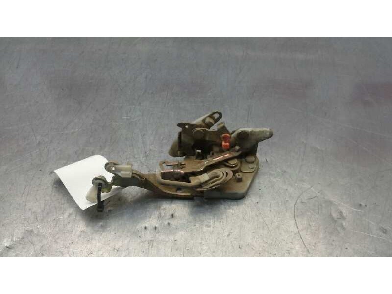 Recambio de cerradura puerta trasera izquierda para mitsubishi montero (v20/v40) 2800 td gls (4-ptas.) referencia OEM IAM MB6697