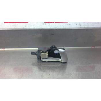 MANETA INTERIOR DELANTERA DERECHA 826202B010J4 