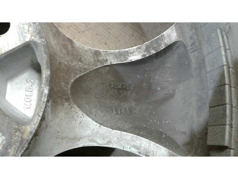 Recambio de llanta aluminio para ssangyong musso referencia OEM IAM 185TORNILLOS SSANYONG 