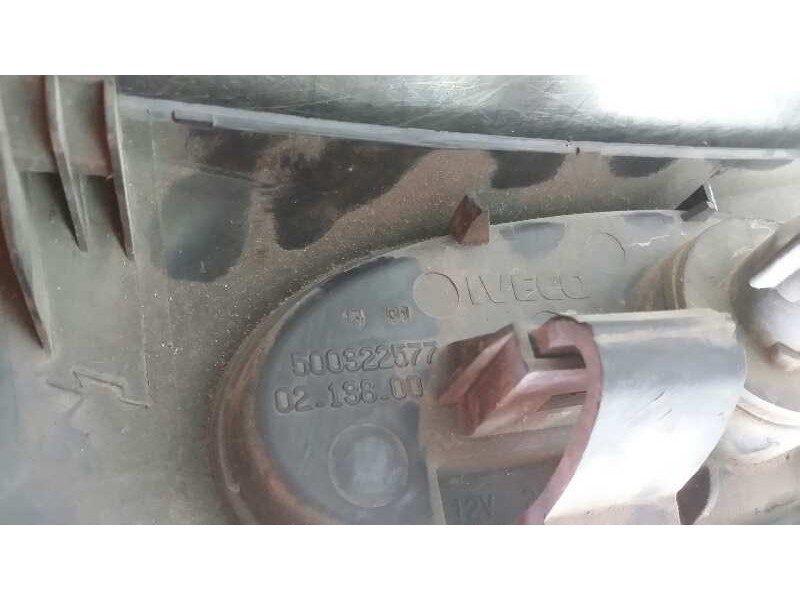 Recambio de piloto lateral izquierdo para iveco daily chasis- cabina (1999 =>) referencia OEM IAM 500322577  9259