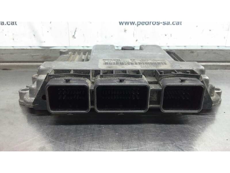 Recambio de centralita motor uce para renault megane ii classic berlina confort dynamique referencia OEM IAM 0281011549 209 